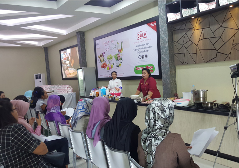 aneka jajanan pasar modern dan kekinian